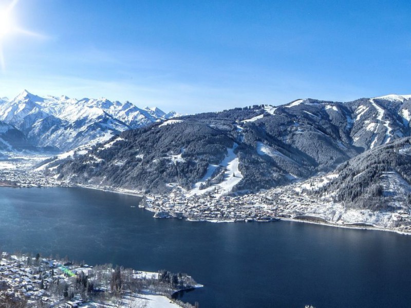 Meer van Zell am See in de winter